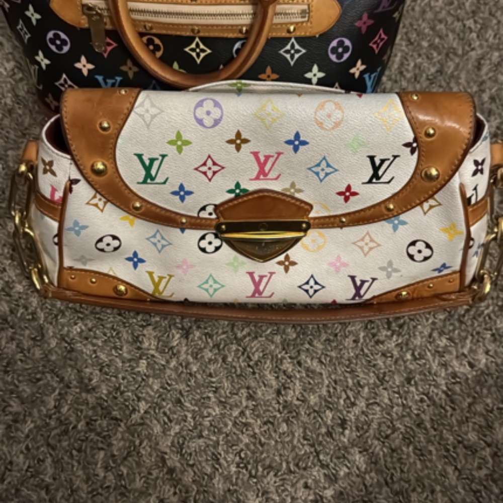 Louis Vuitton Brown Shoulder Bag with Iconic Design